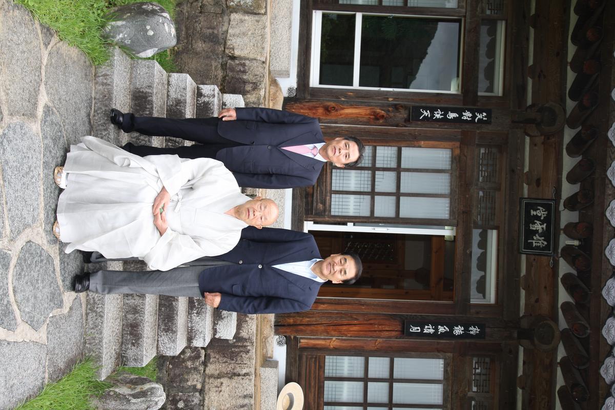 해인사 이재오 의원 방문