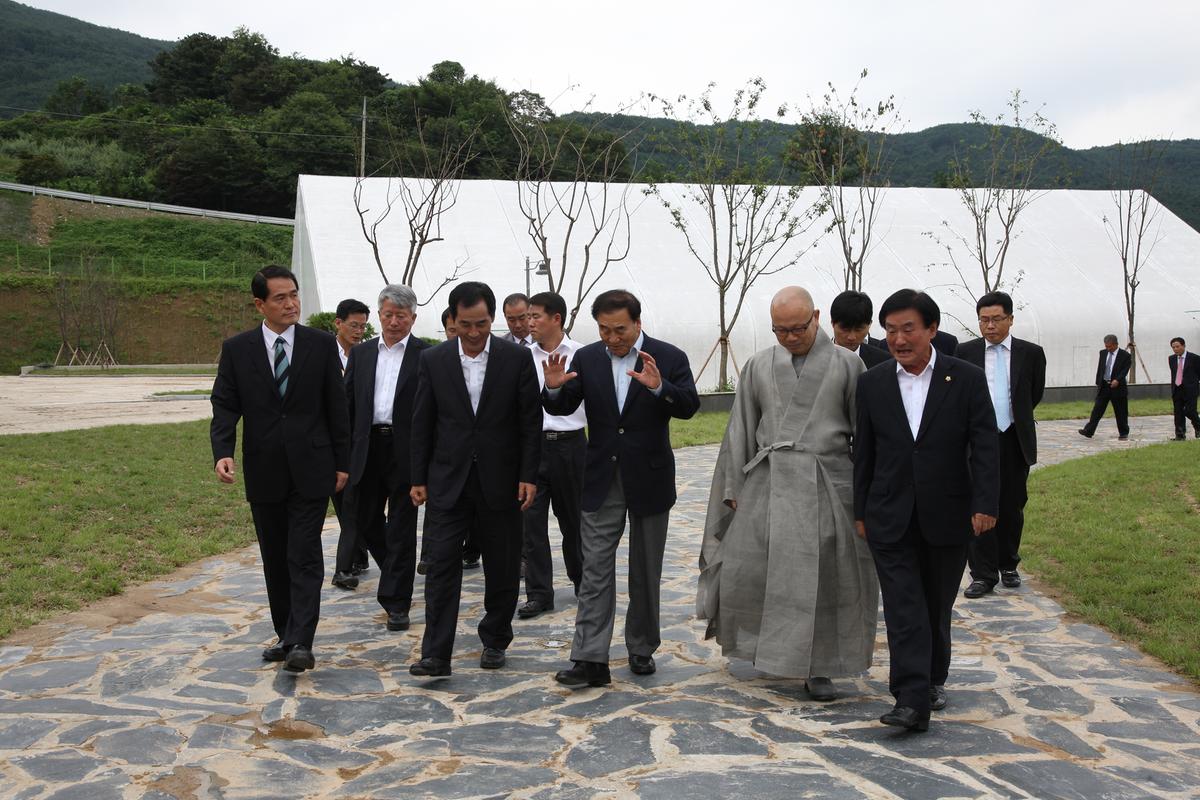 해인사 이재오 의원 방문