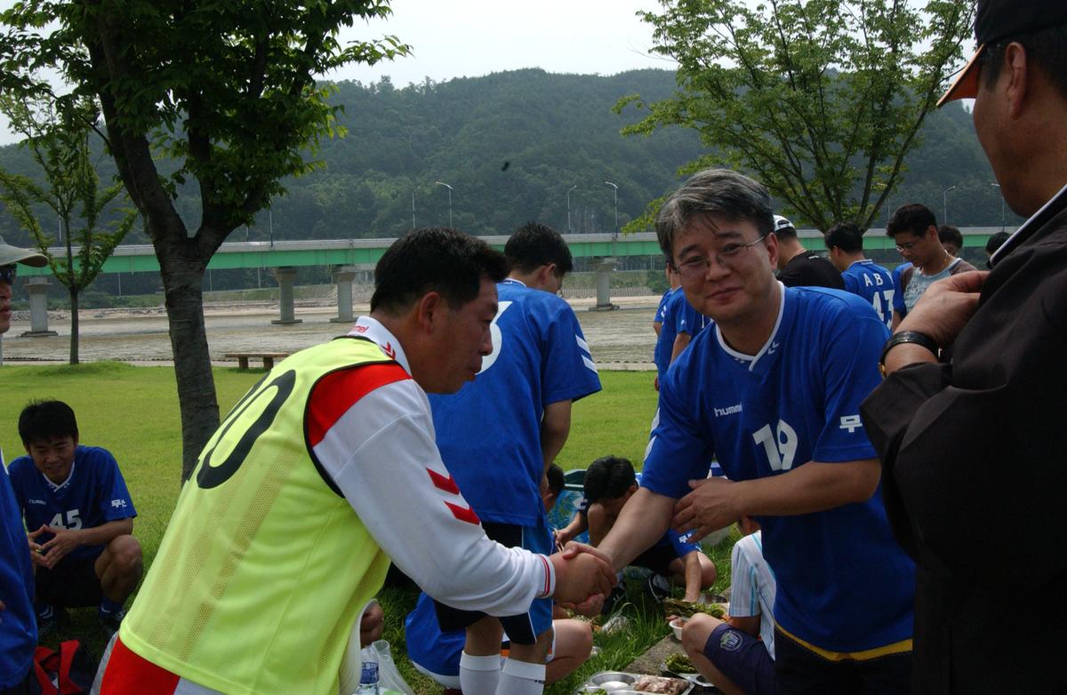 쌍용무소자동차·합천군 친선축구대회
