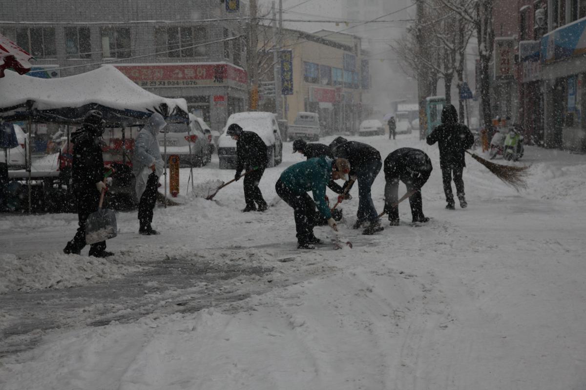 2012년12월28일 제설작업