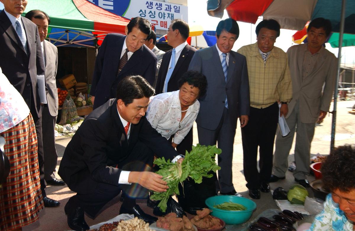 제6회 도지사기 경남생활체육축구대회 환영오찬 및 국회의원 방문