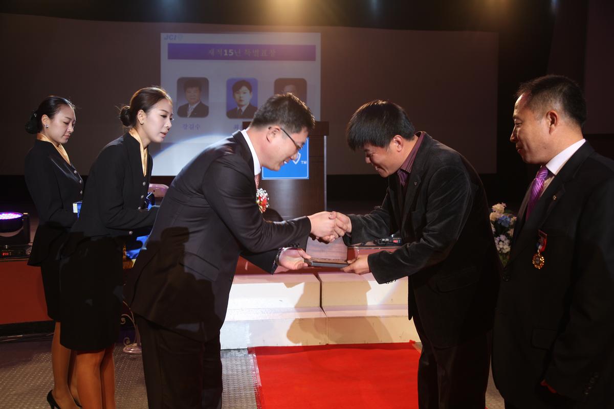 JCI 창립 제43주년 기념식, 전역식 및 회장단, 감사 이취임식