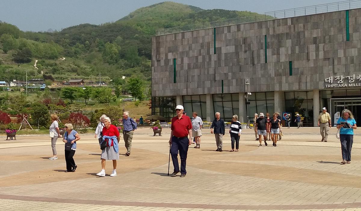 외국인 크루즈관광객 합천에 첫 발걸음