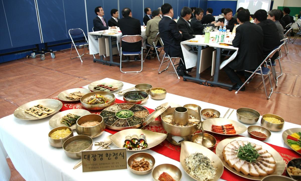 대장경 밥상 시식