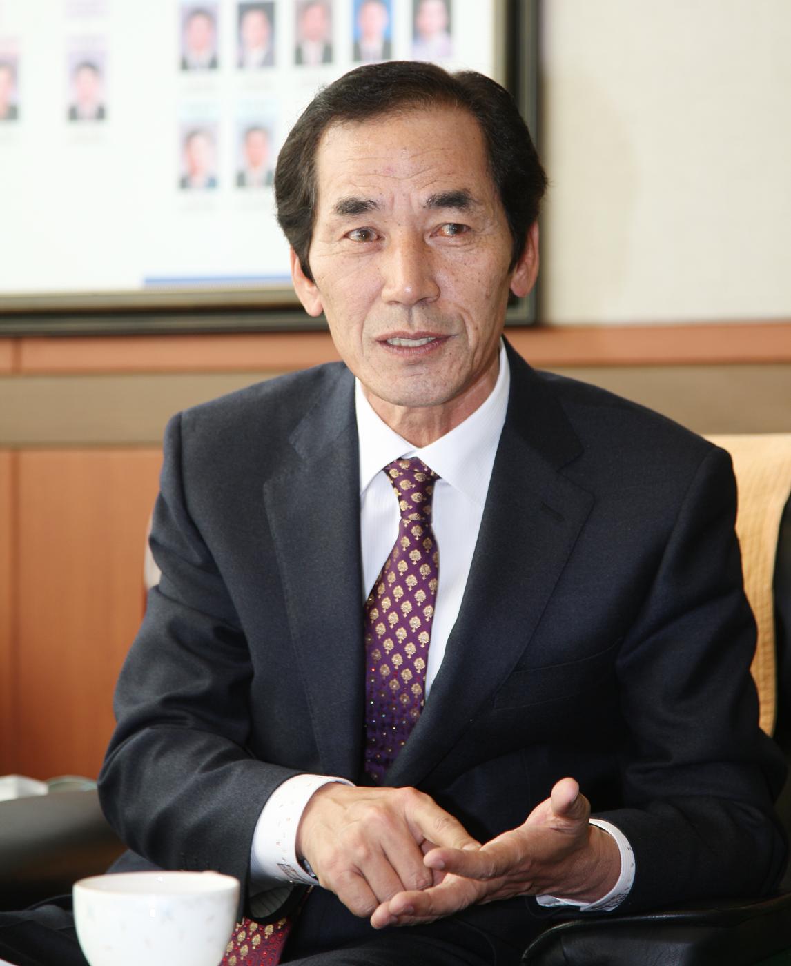 하창환 군수