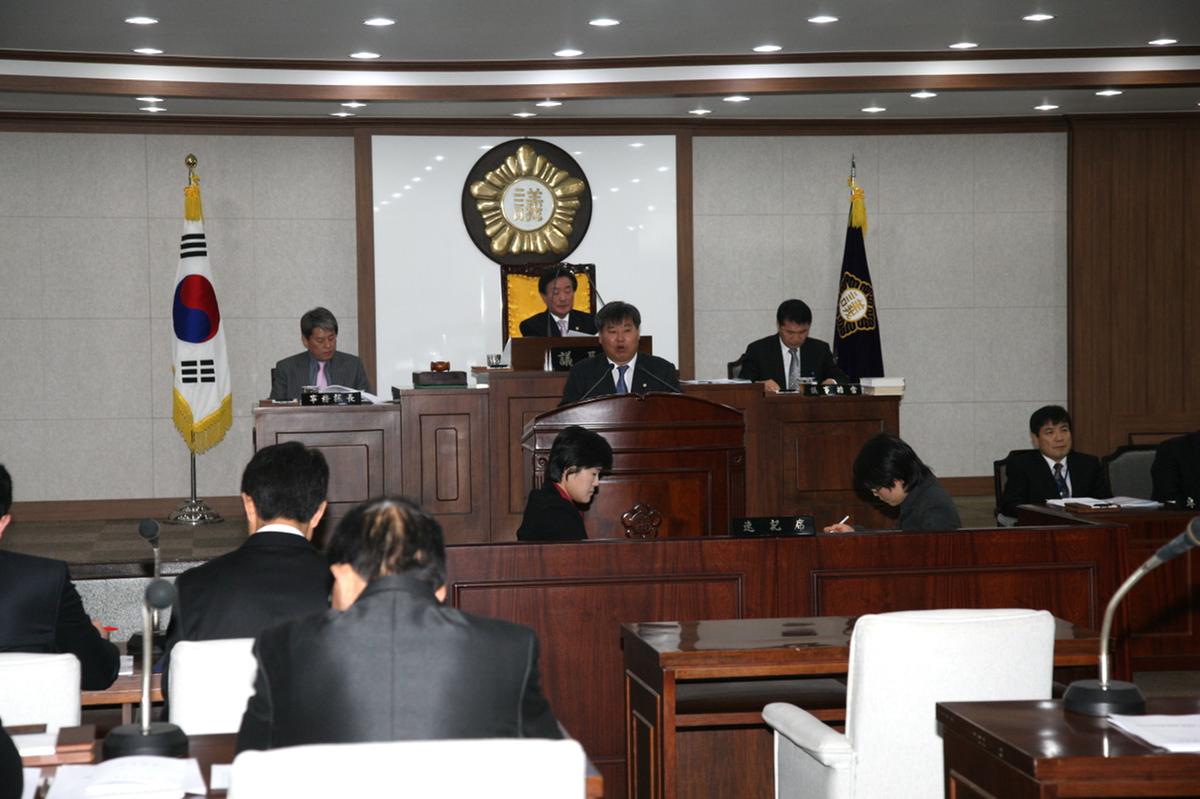 제175회 합천군 의회정례회 제2차 본회의