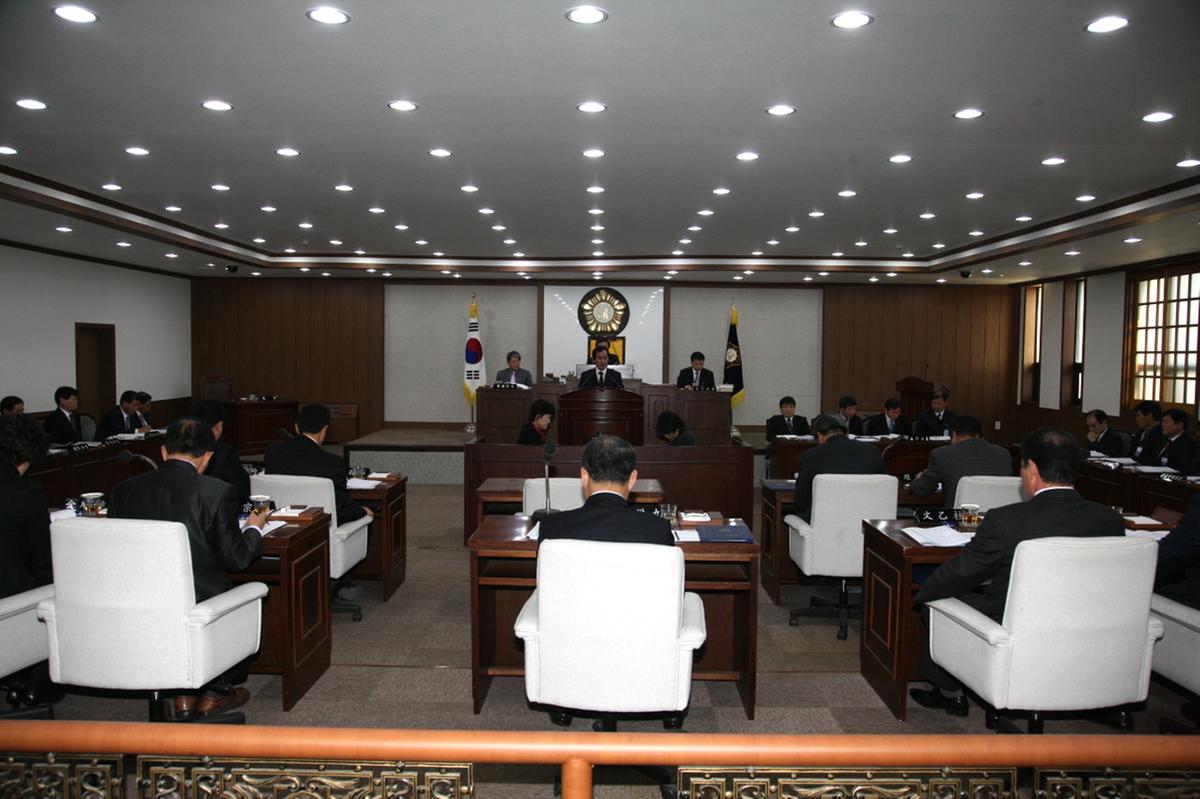 제175회 합천군 의회정례회 제2차 본회의