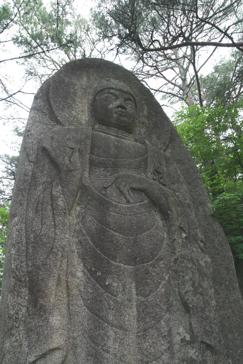 해인사 매애불입상