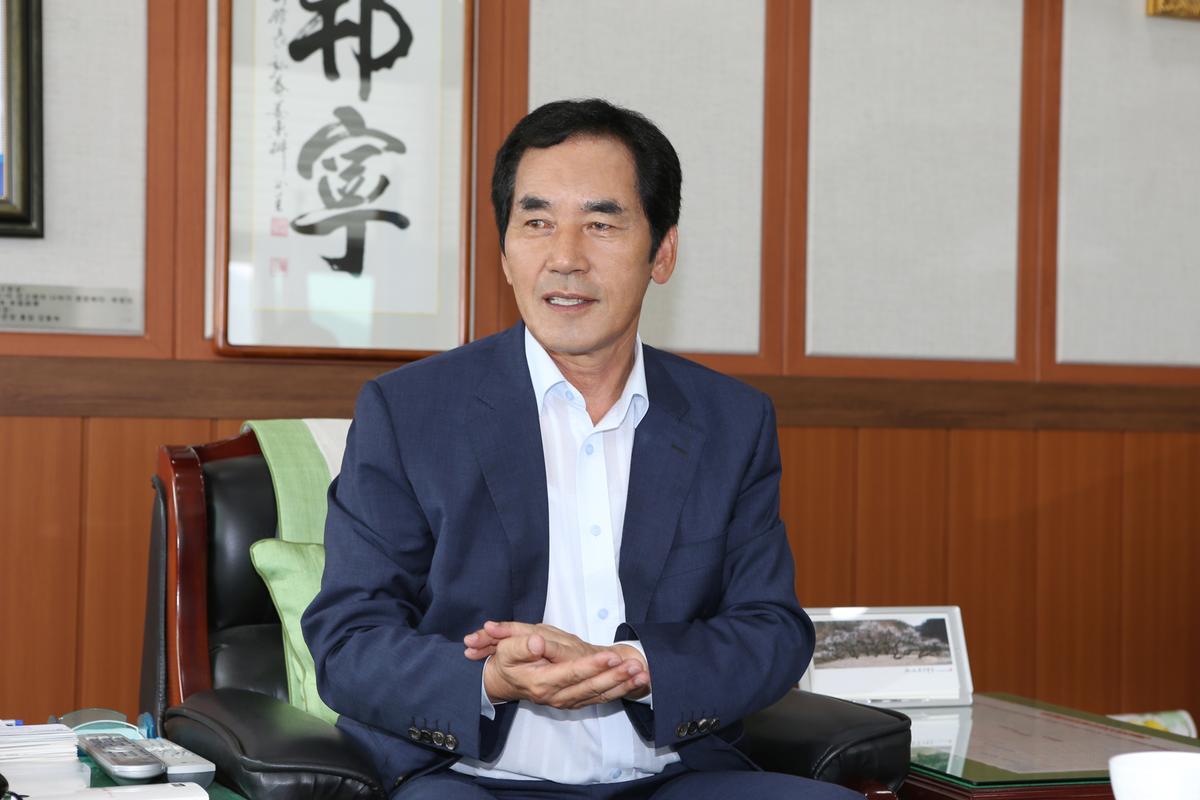 기자회견