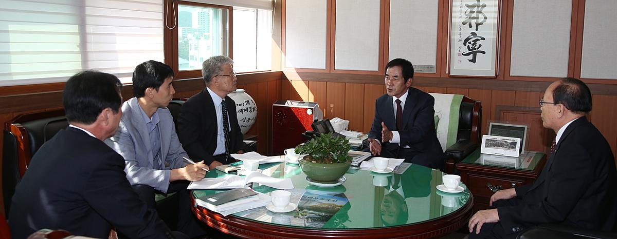 하창환군수 합천신문사 인터뷰