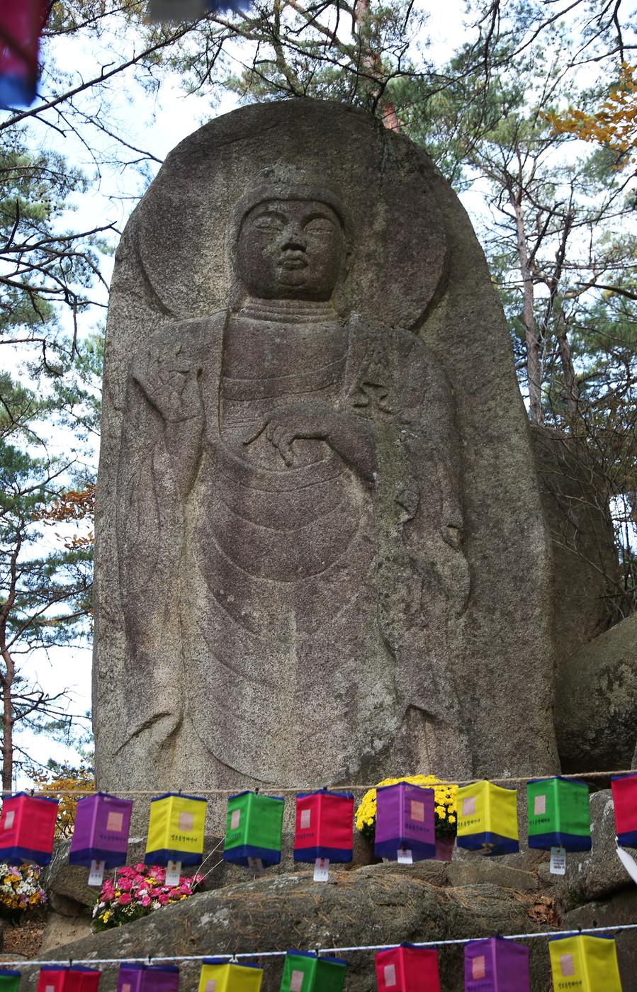 마애불