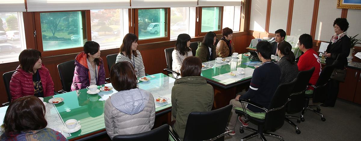 일본 미토요시 경제사절단 군청방문