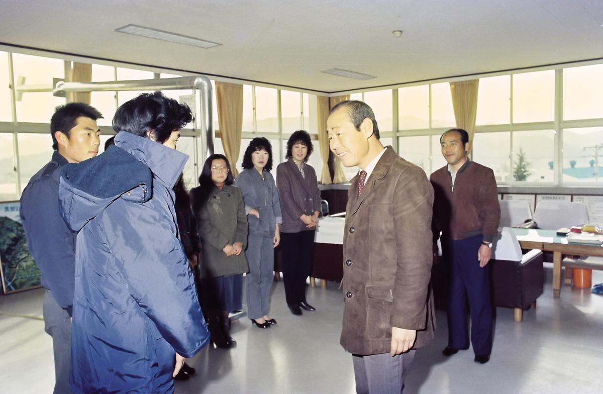 방한복 지급