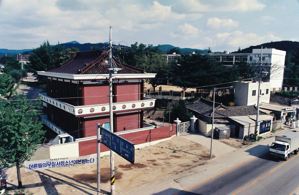 한국물산(주) 합첸제2공장 준공