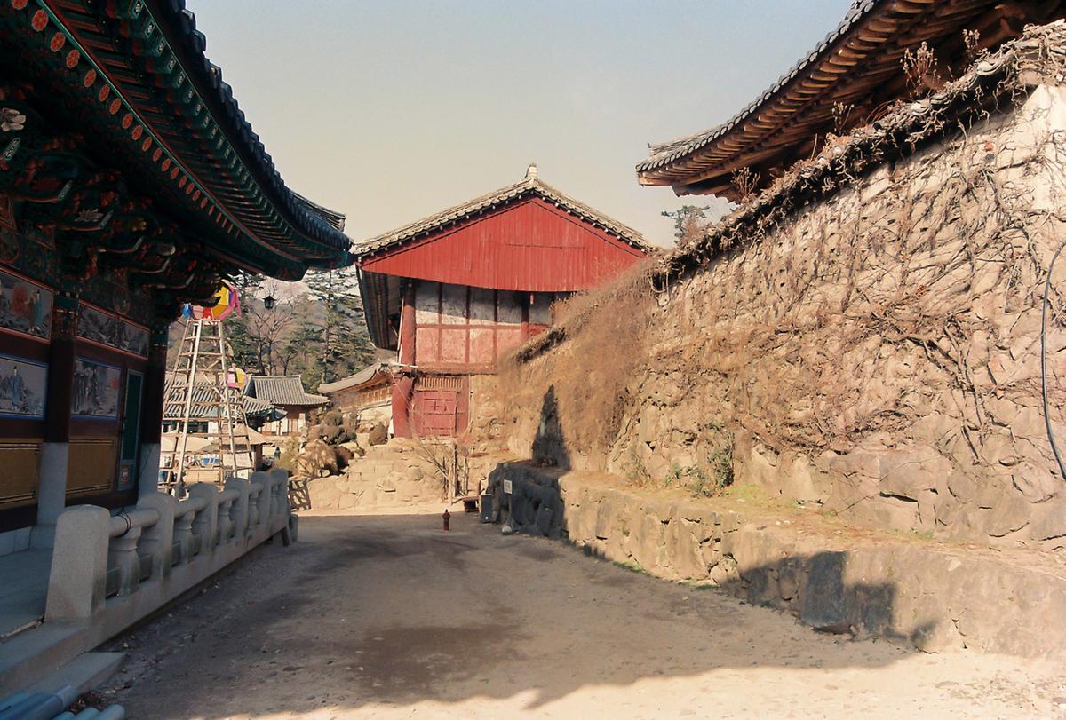 사찰