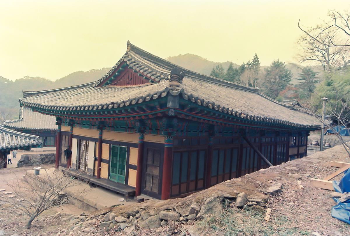 사찰