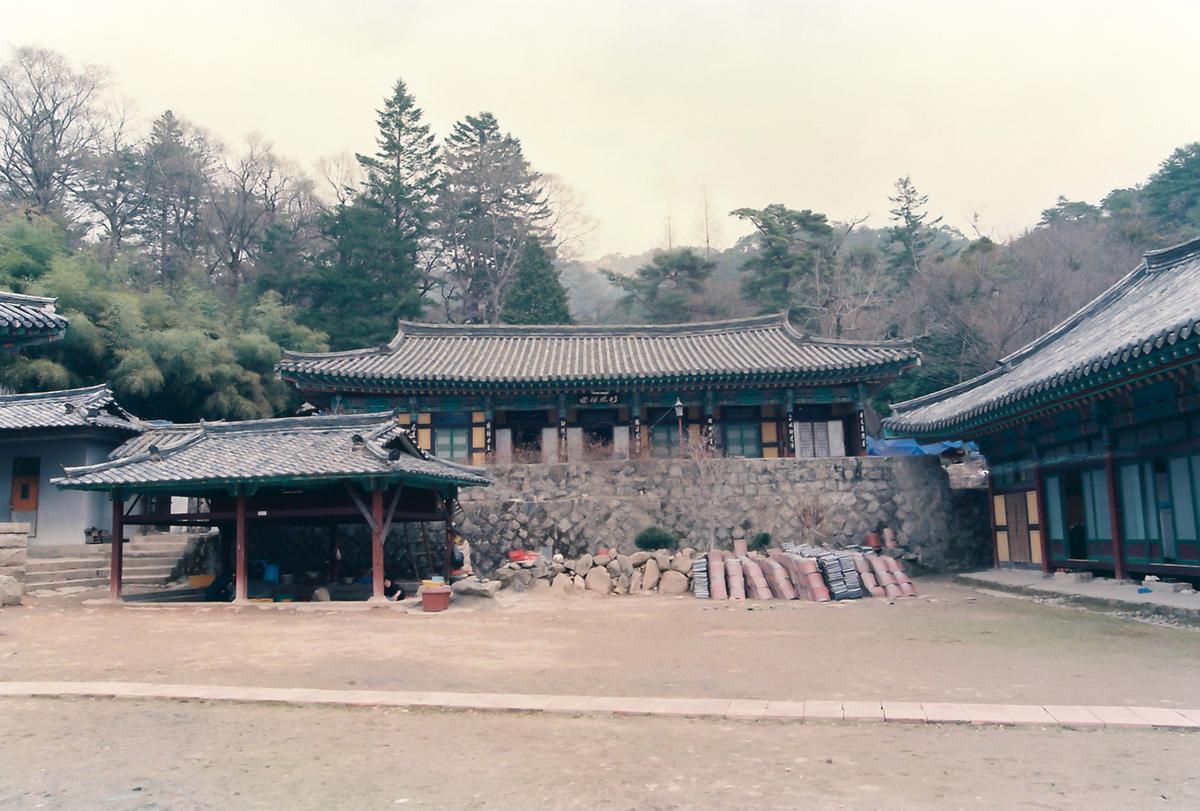 사찰