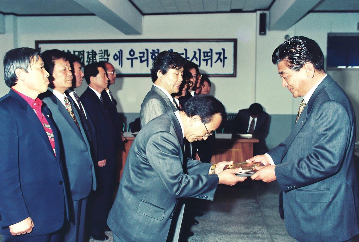 군정보고