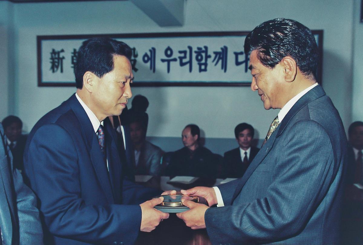 군정보고