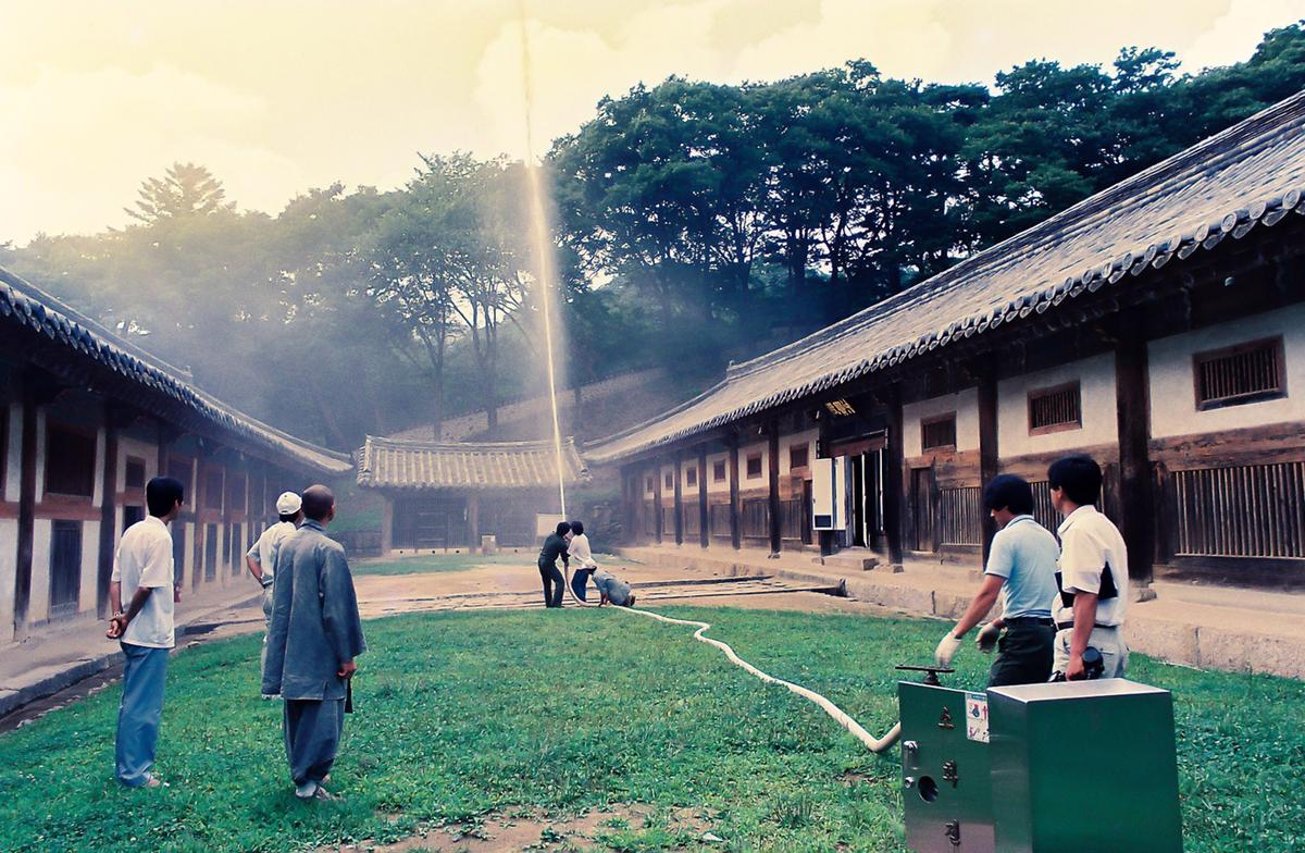 사찰