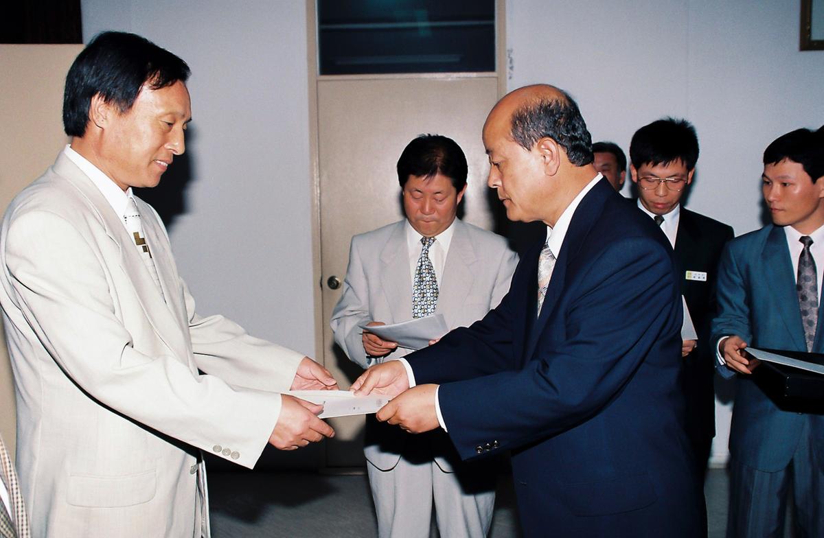 민장위대창설 제20주년 기념