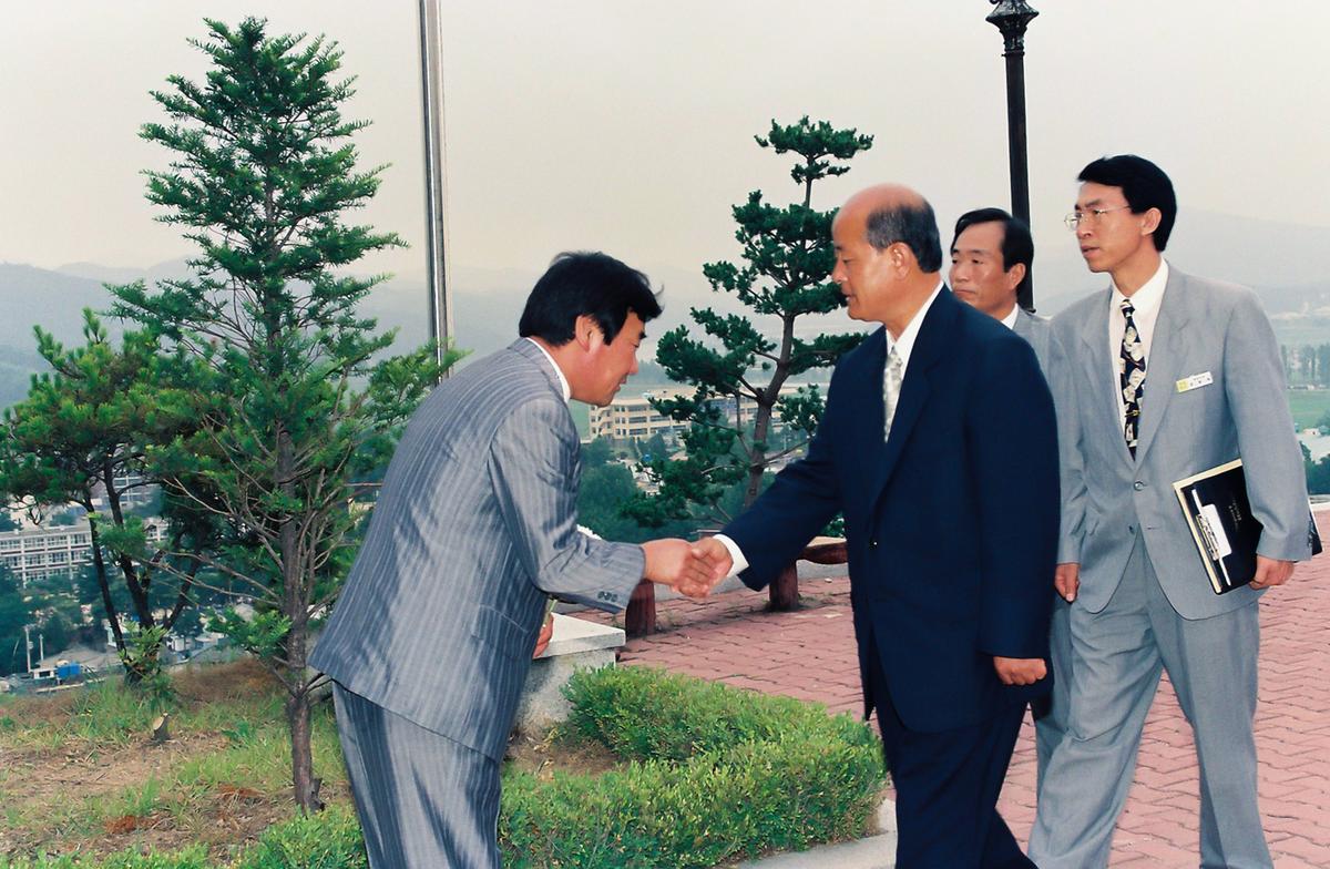 군수 방문