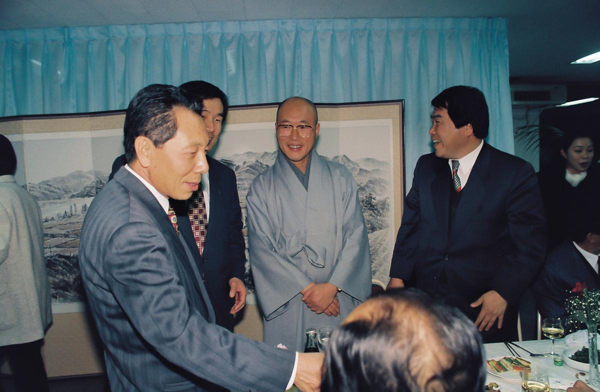 방문