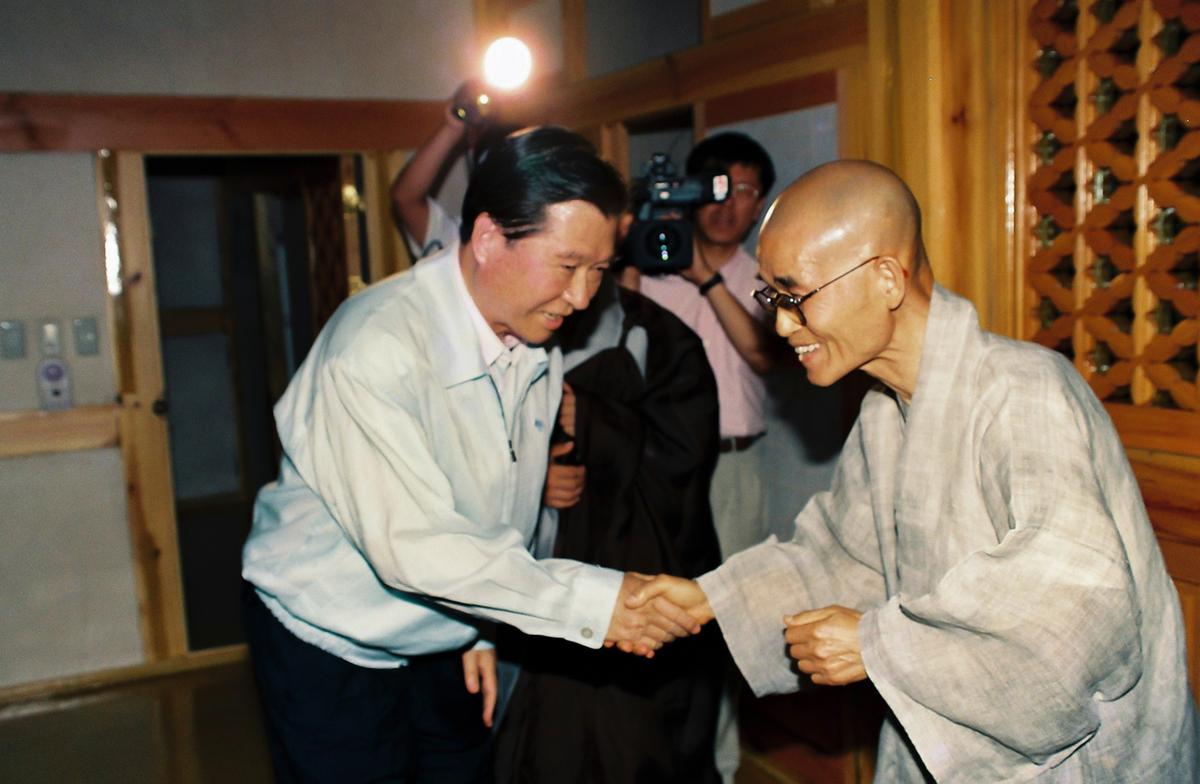사찰 방문