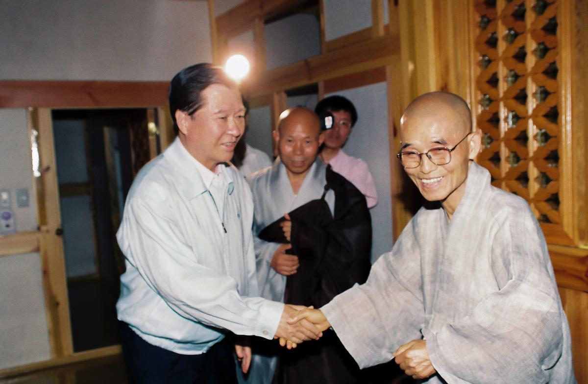 사찰 방문