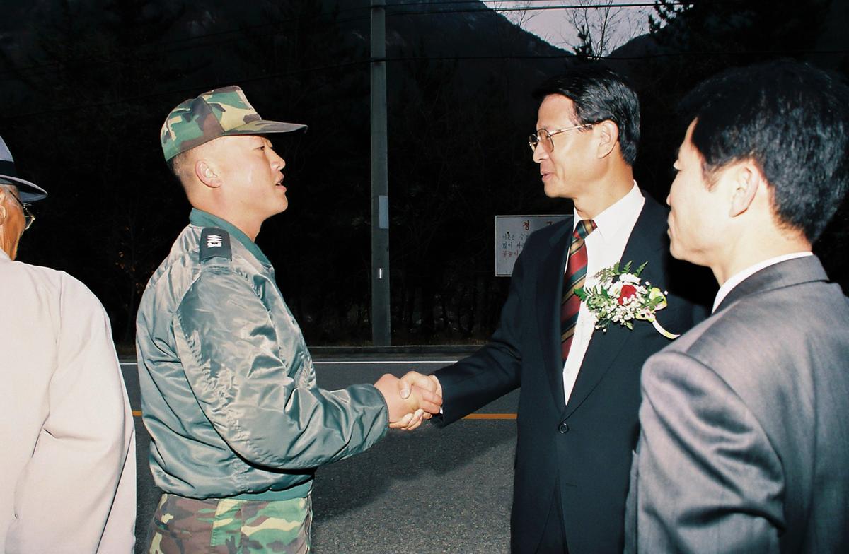 행적비 제막식