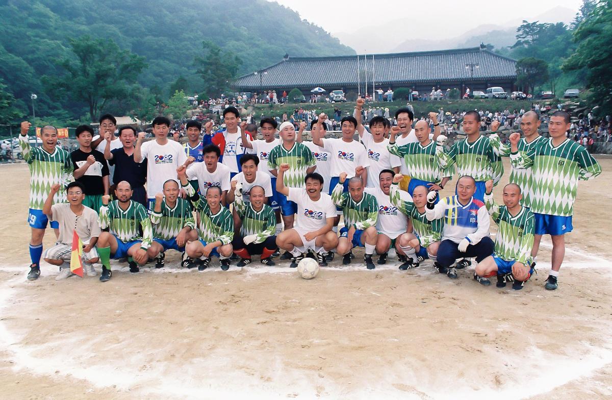 김흥국 방문 사찰축구행사