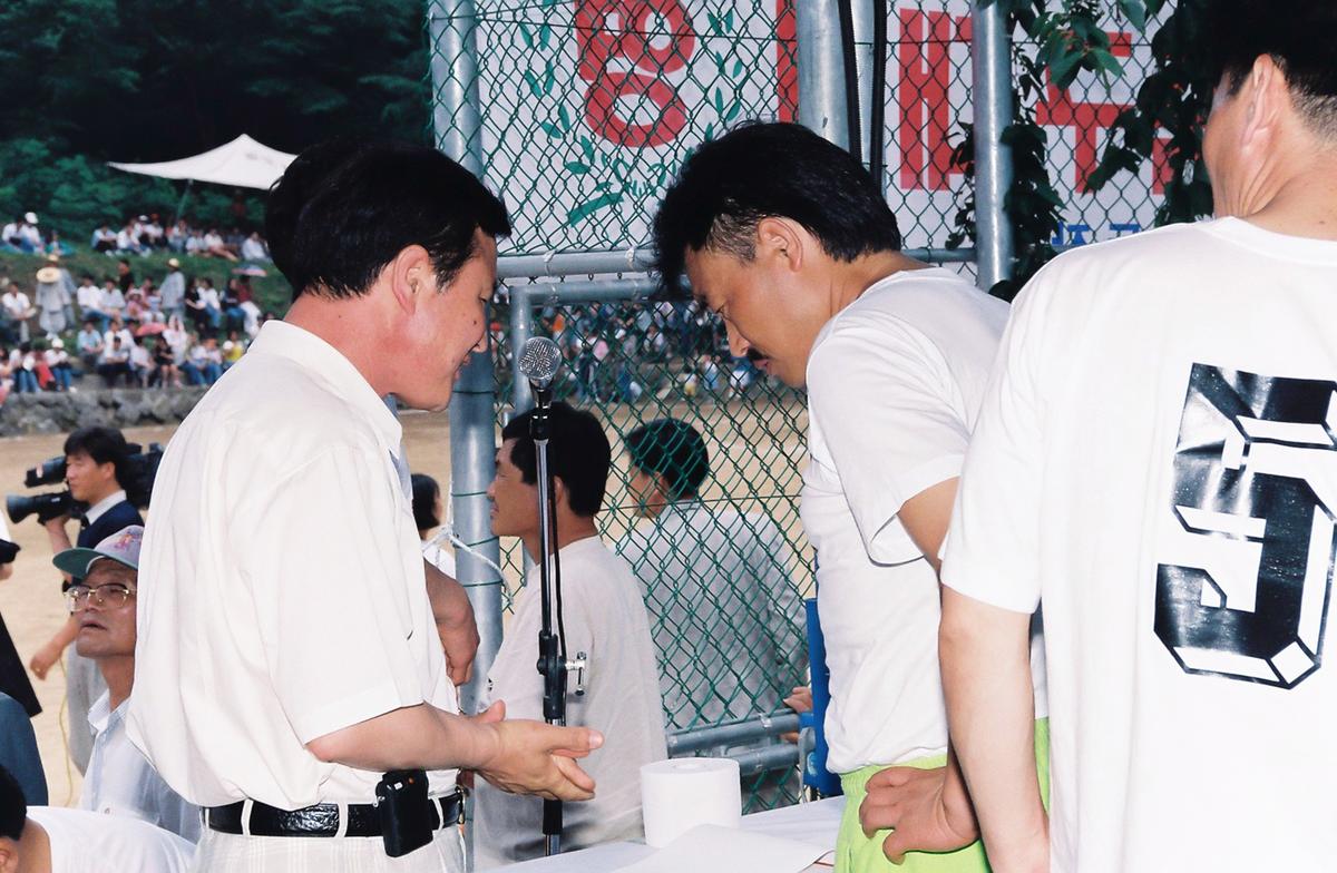 김흥국 방문 사찰축구행사