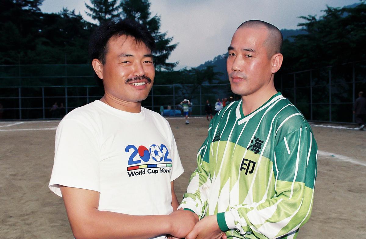 김흥국 방문 사찰축구행사