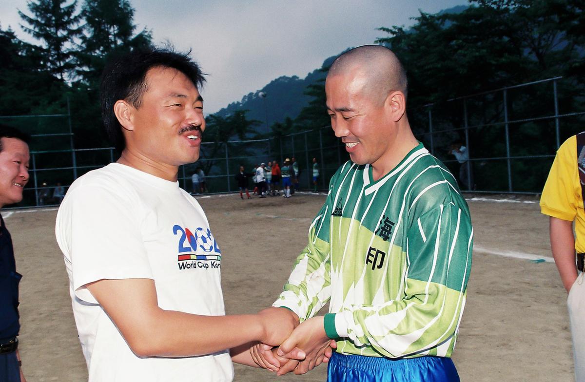 김흥국 방문 사찰축구행사