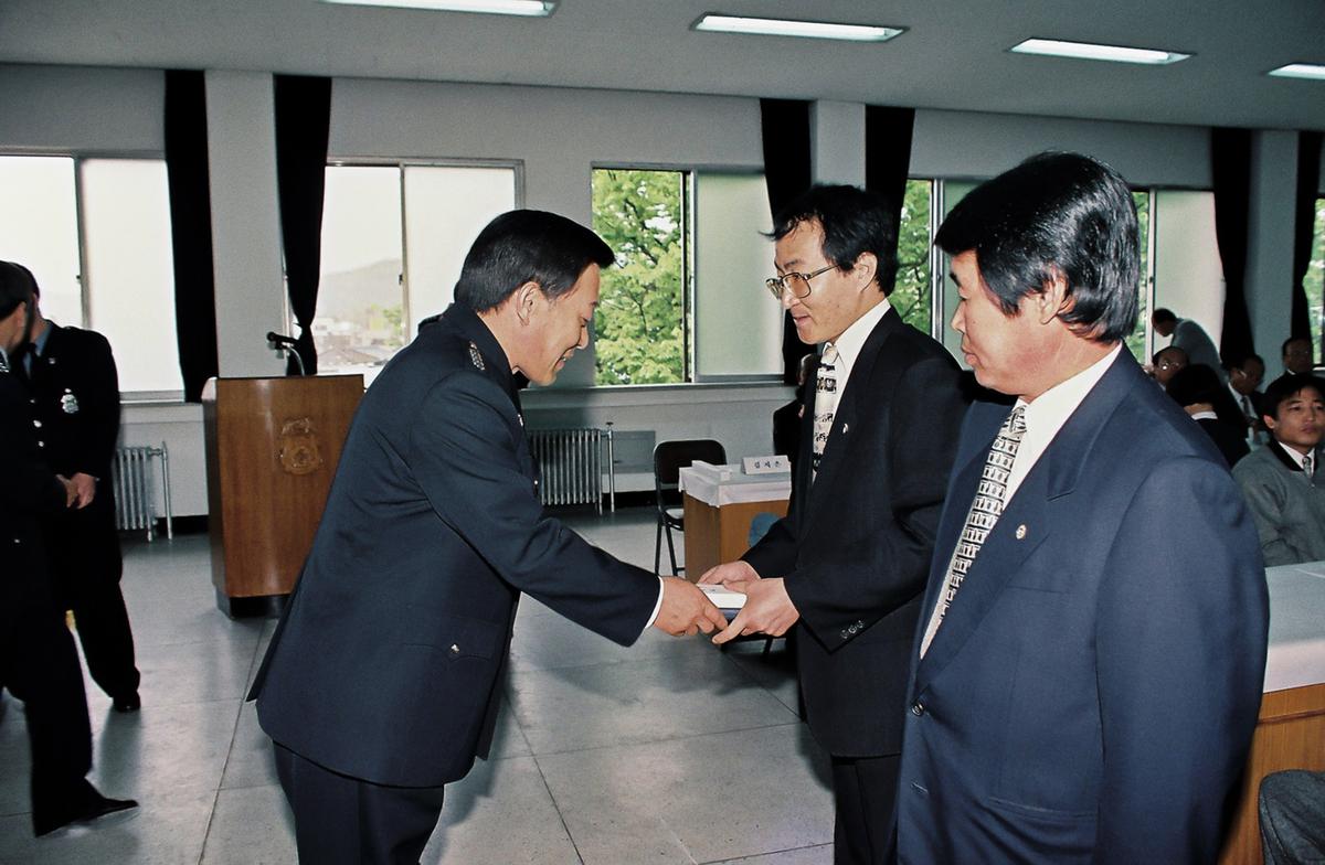 정례조회