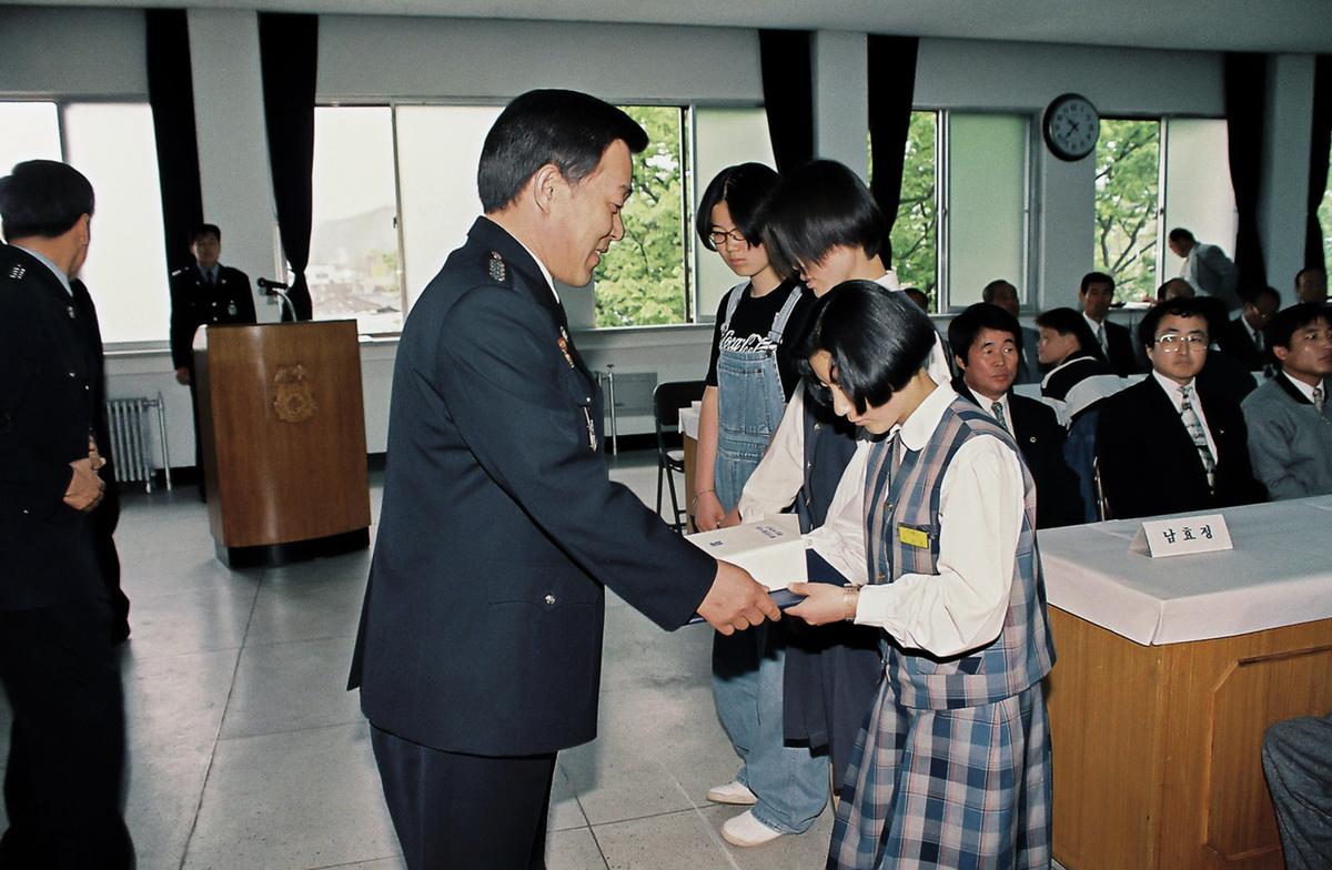 정례조회