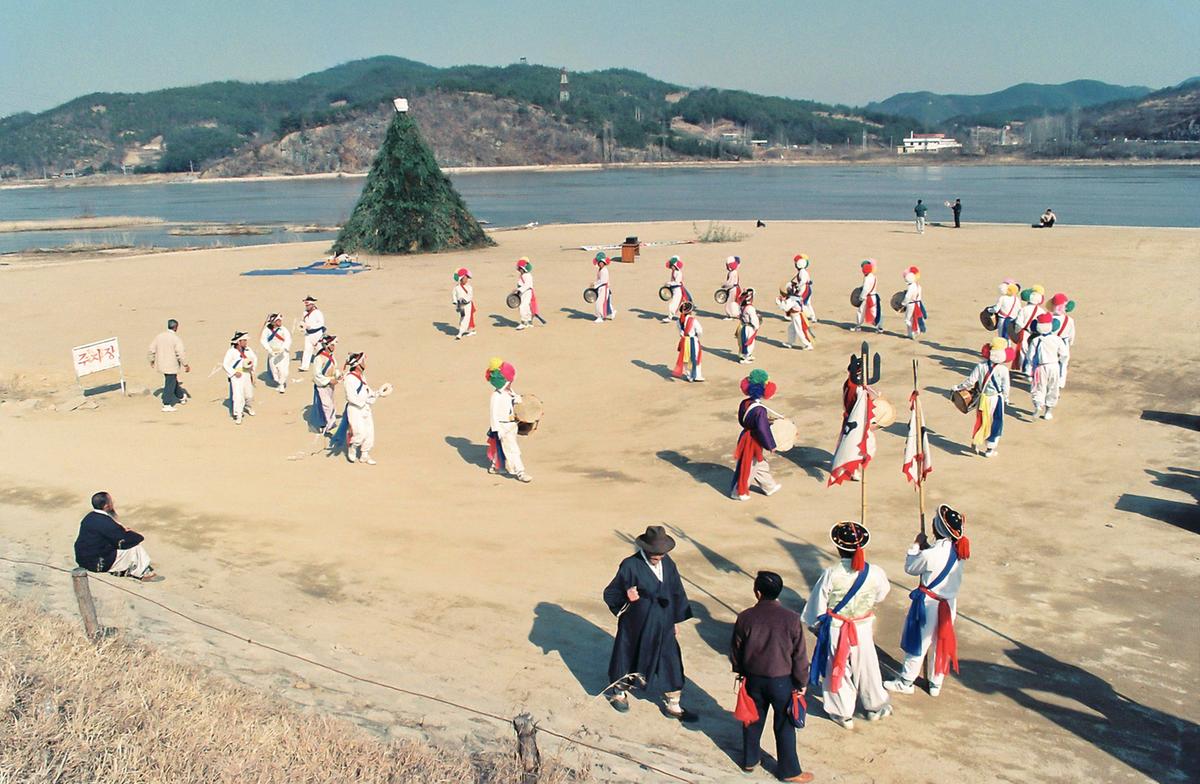 정월대보름맞이 달집놀이 및 연날리기 시연