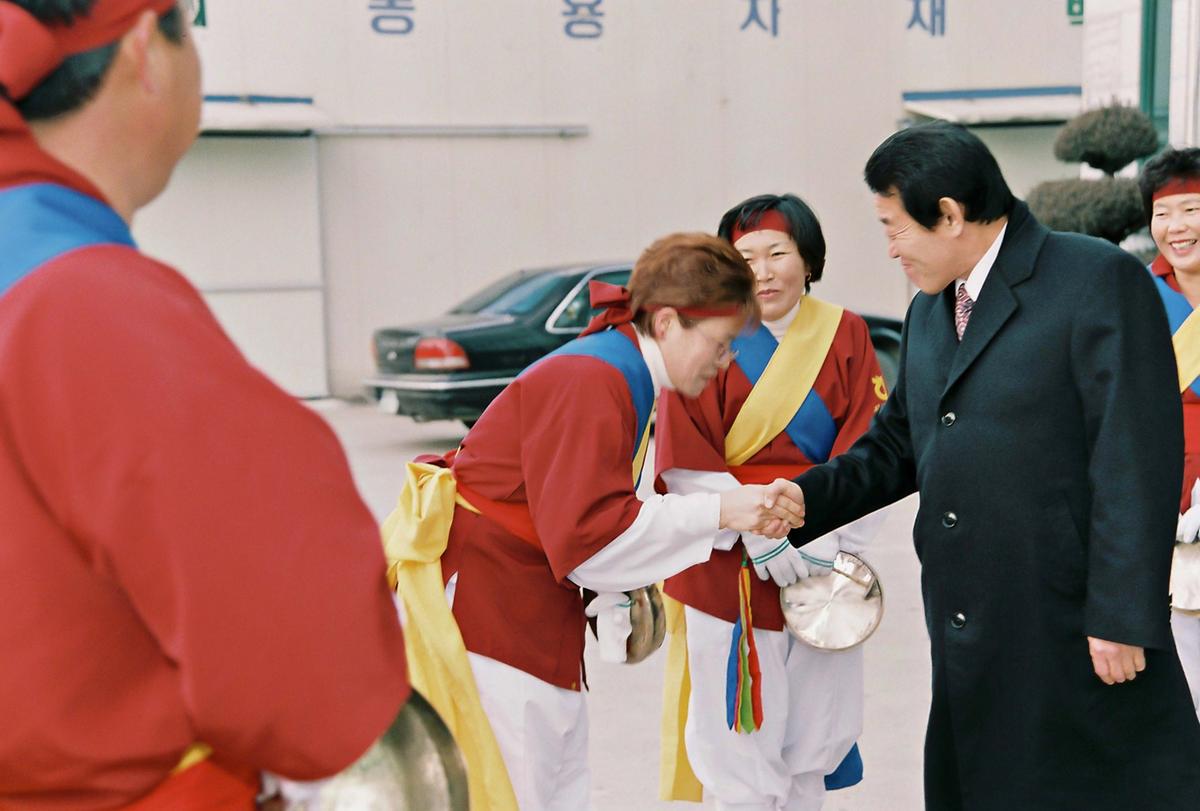 준공행사