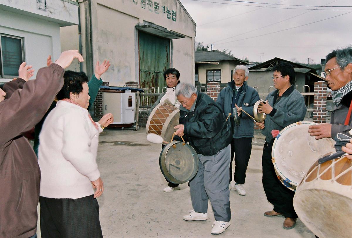 준공행사