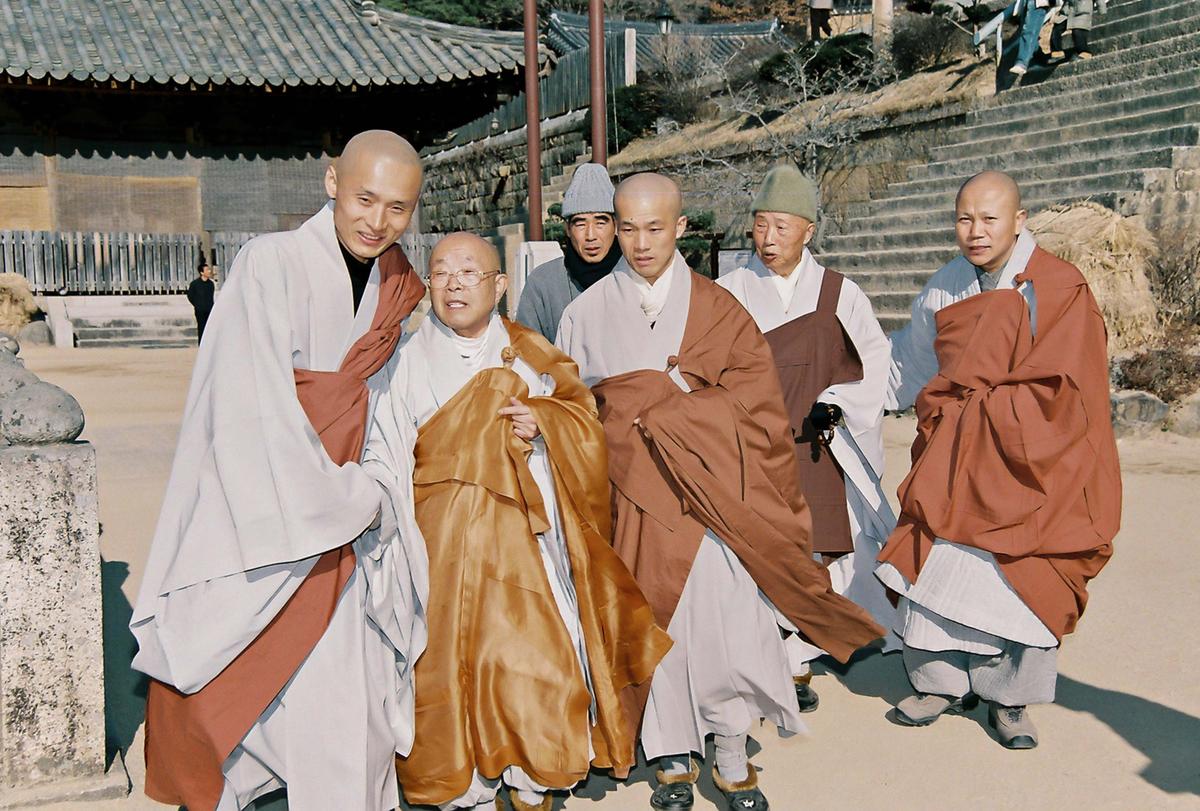 스님들