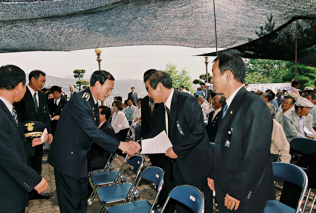 추모제