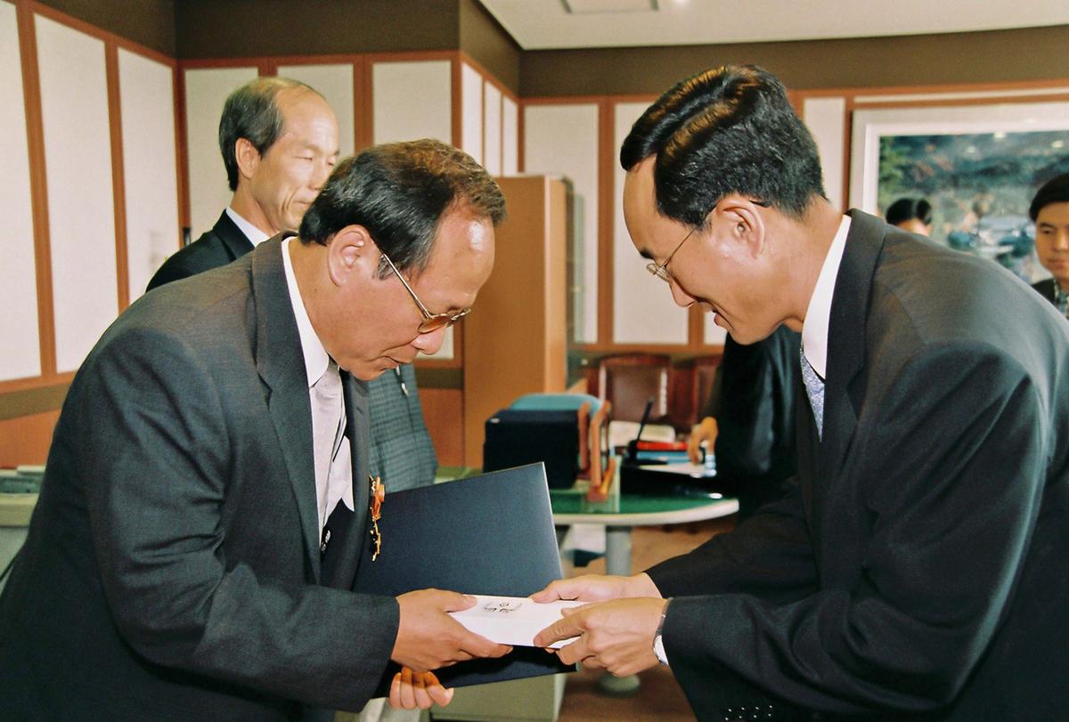 인물