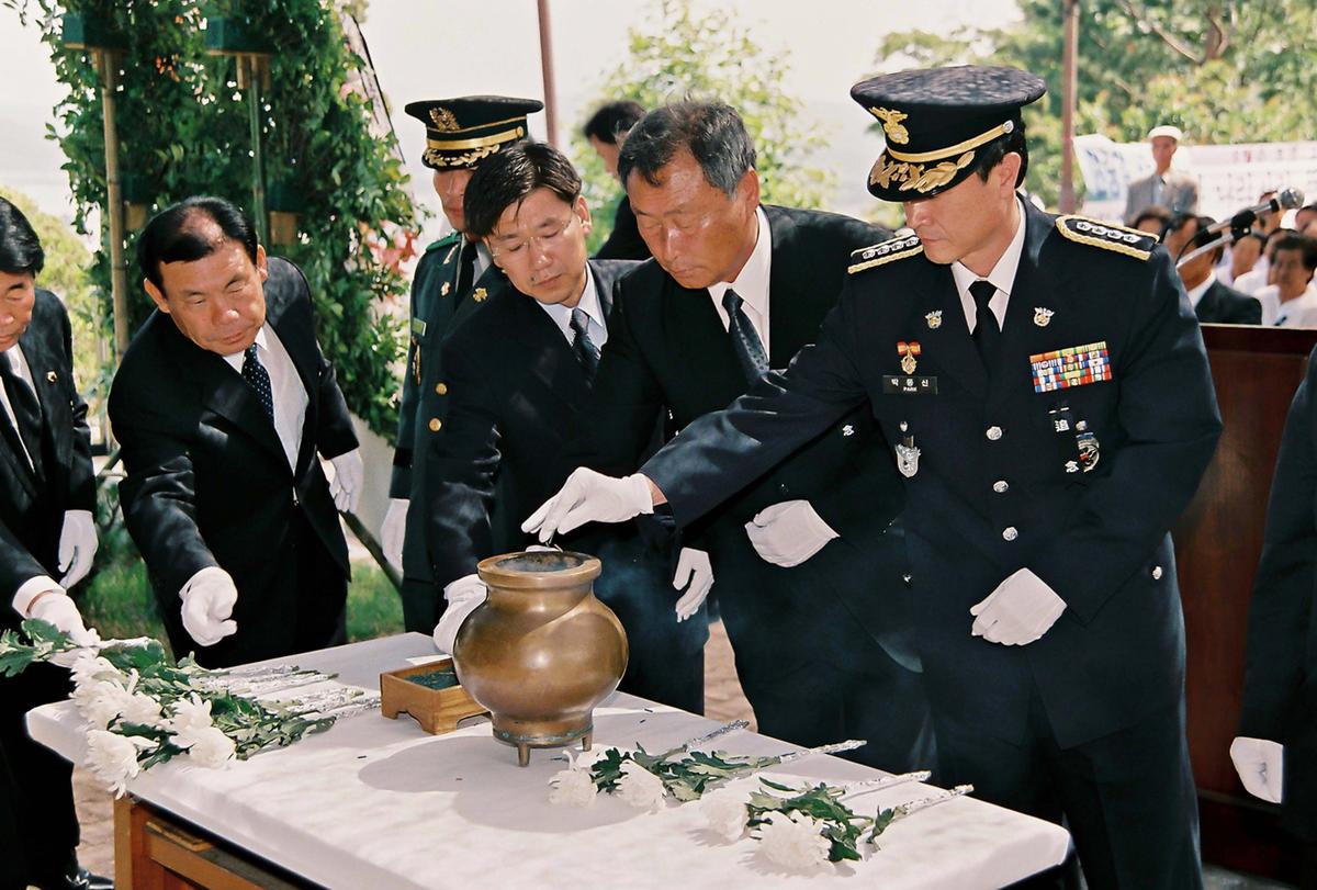추모제