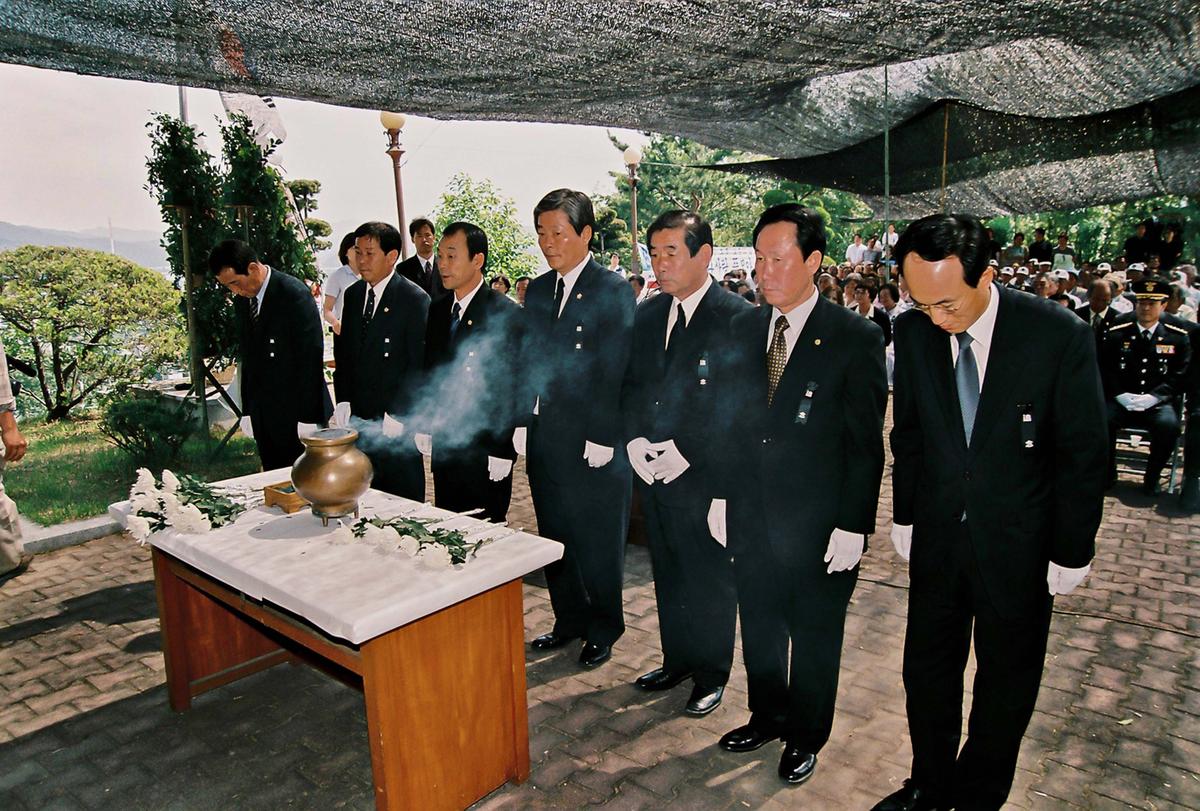 추모제
