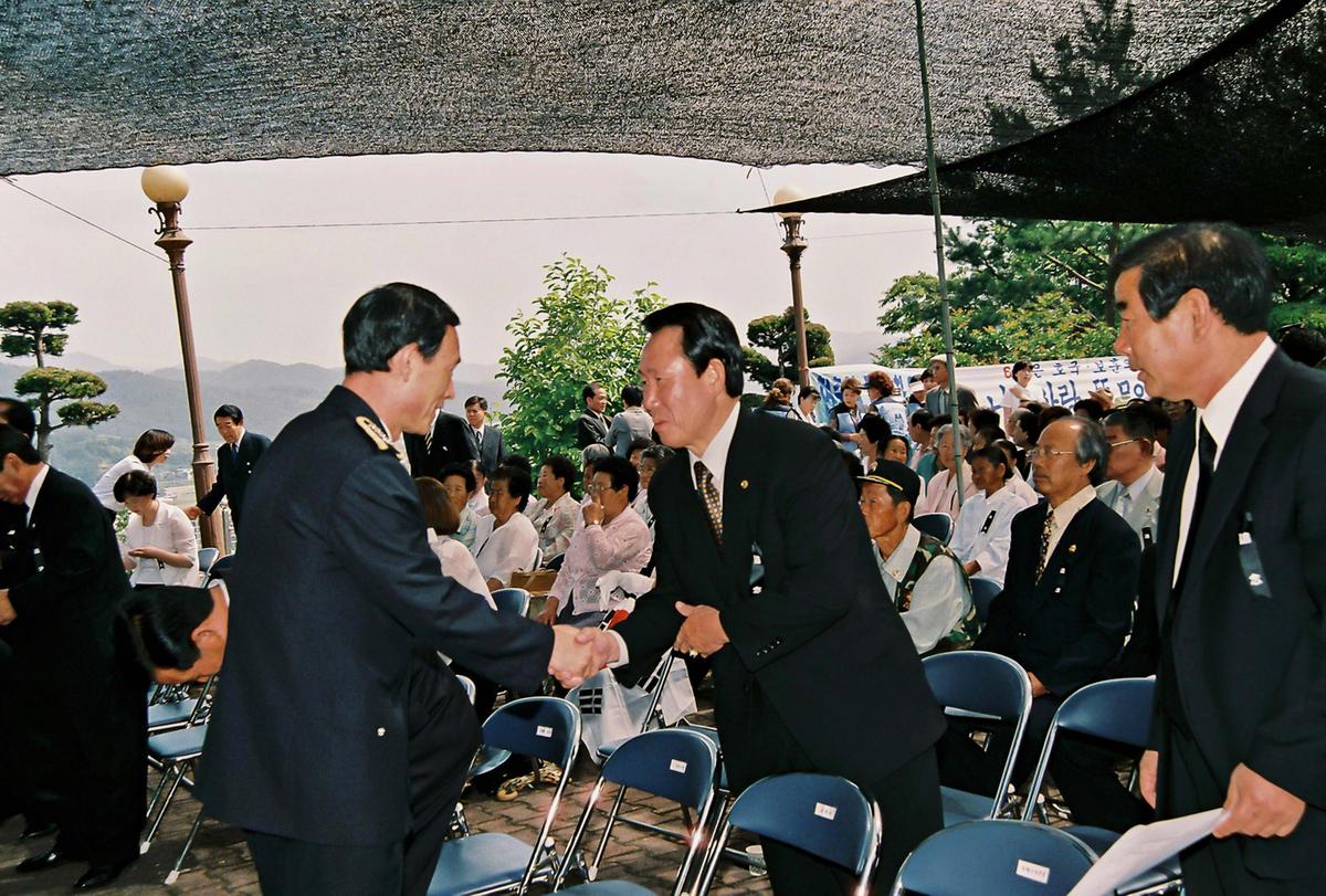 추모제