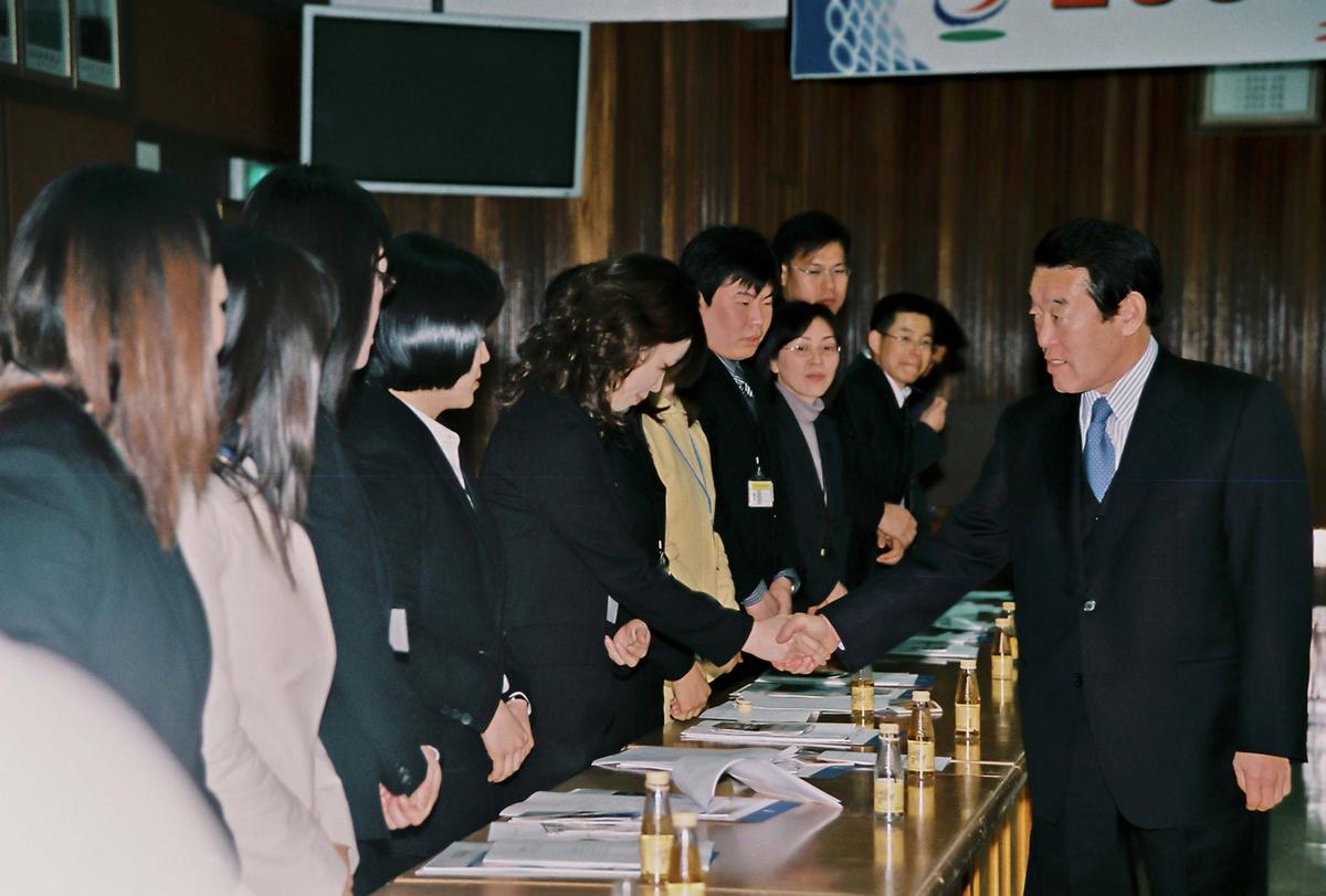 2004 신규직원 군정 연찬회