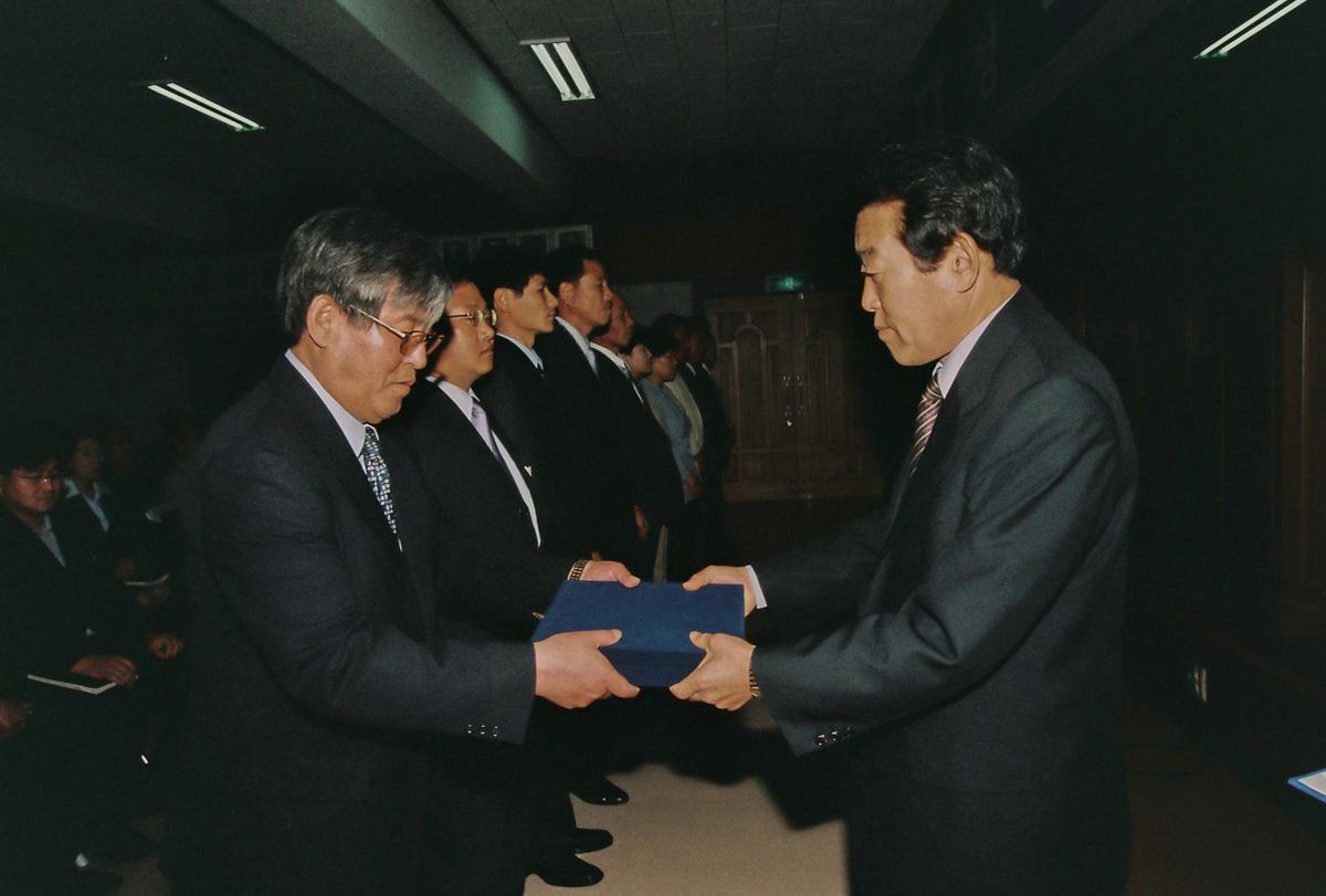 정례조회