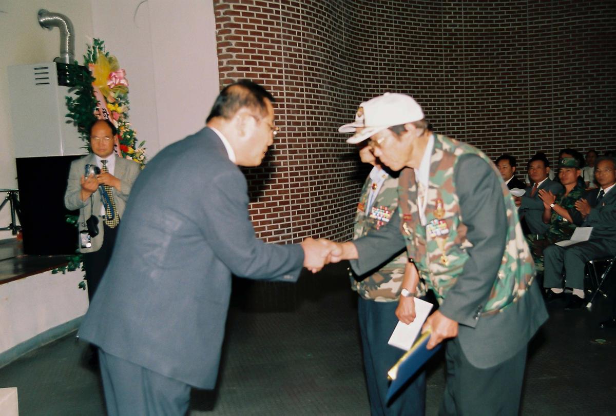 6.25전쟁 54주년 기념 군민대회
