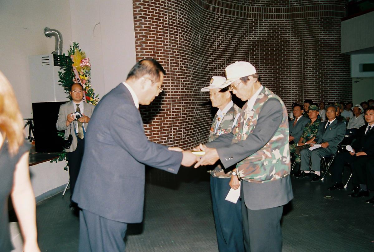 6.25전쟁 54주년 기념 군민대회