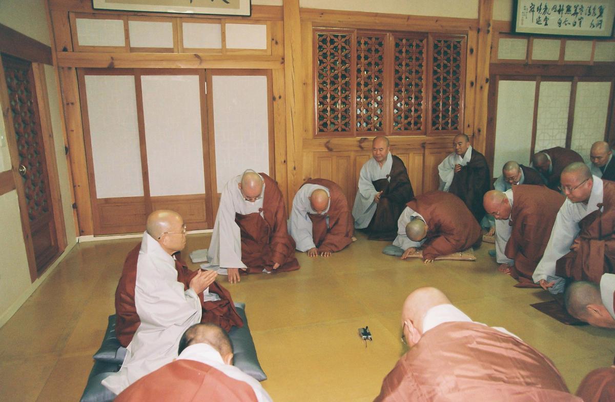 스님들
